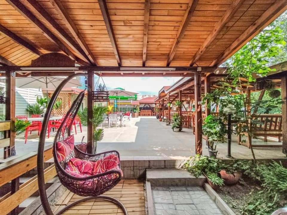 Hotel Alikante Сырница Экстерьер фото